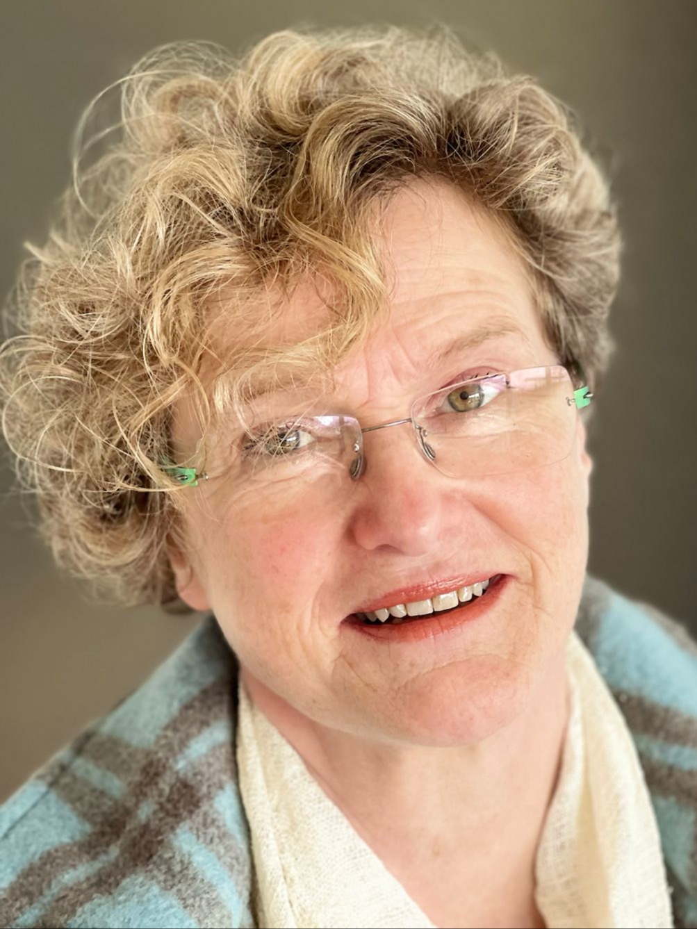 Dr. med. Annette Kaufhold-Moore